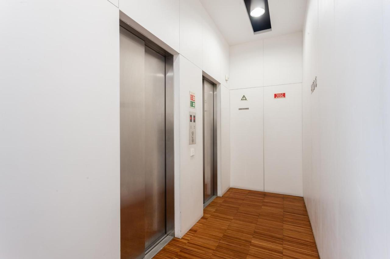 Appartamento Flh Expo Modern Flat With Balcony Lisbona Esterno foto